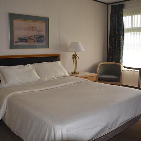 Vars Kc'S Country Inn المظهر الخارجي الصورة